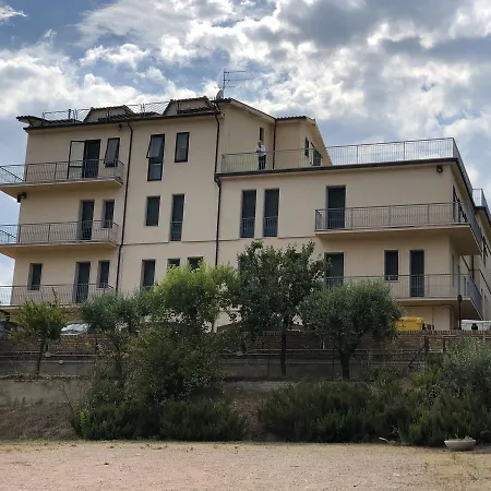 La Collina Hotel